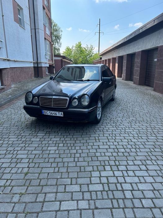 MERCEDES W210 Avantgarde