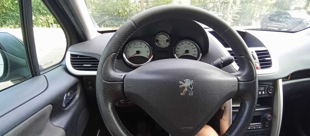 Peugeot 207 SW usado
