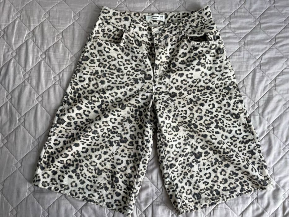 Продам бермуди Pull & Bear