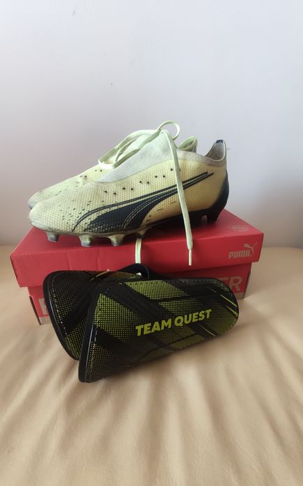 Chuteiras Puma Originais + Caneleiras