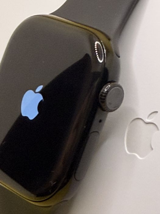 Apple Watch Series 10 46mm Preto – Excelente estado, ecrã impecável