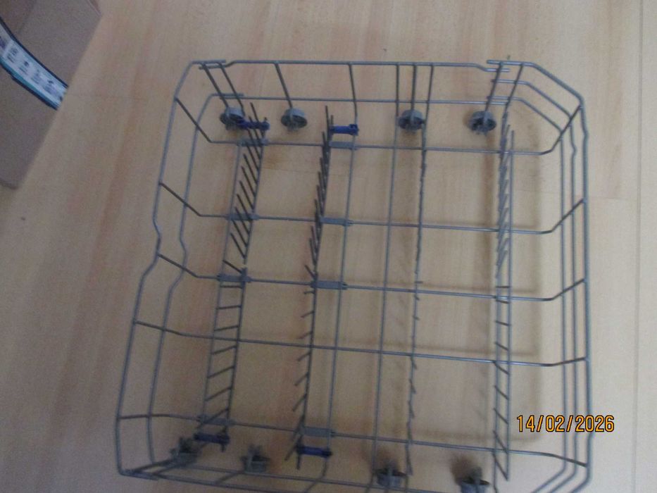 kosz dolny do zmywarki Beko Din 5631