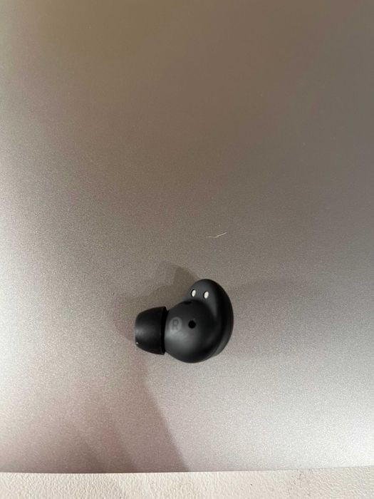 Samsung Galaxy Buds 2 PRO prawa słuchawka
