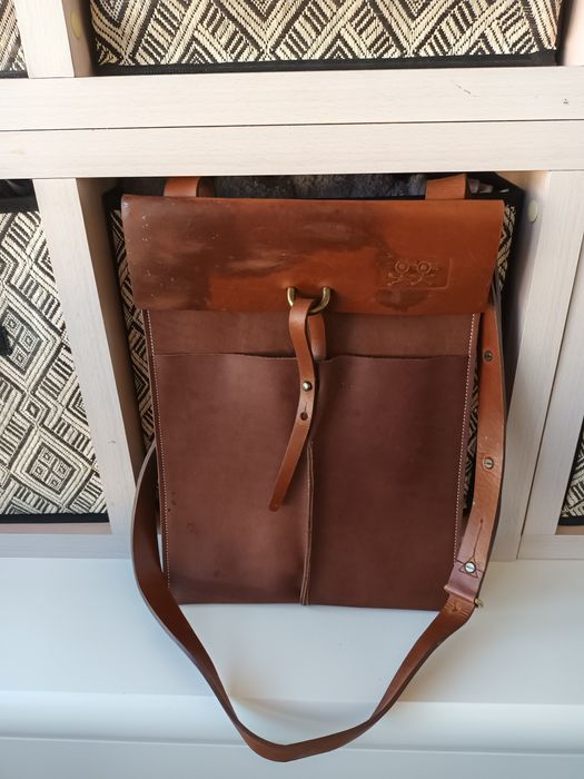 Mala a tiracolo em couro