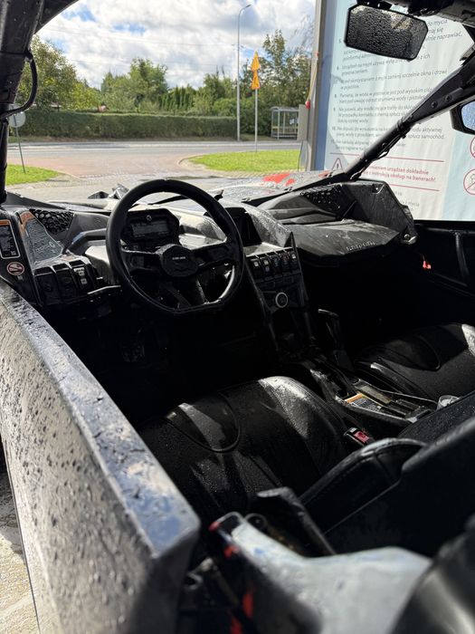 Wynajem Can-Am Maverick X3
