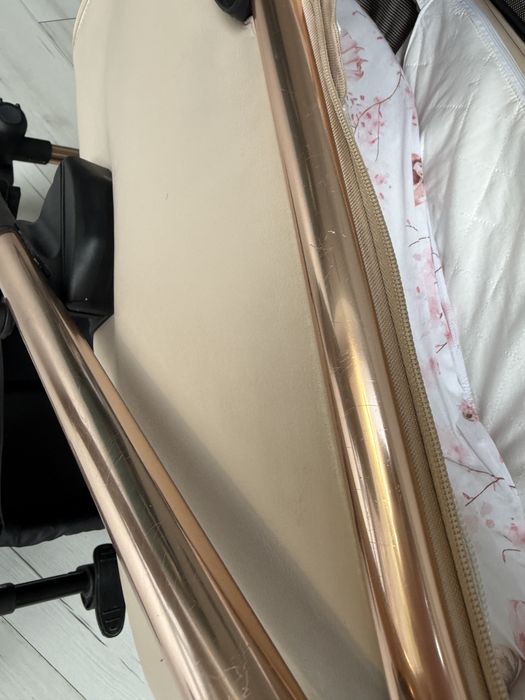 Wozek Bebetto Loren Premium Class plus fotelik cybex