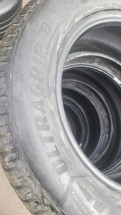 255 60 18 Goodyear UltraGrip 8 Performance