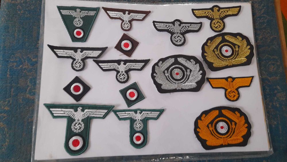 Нарукавние нашивки