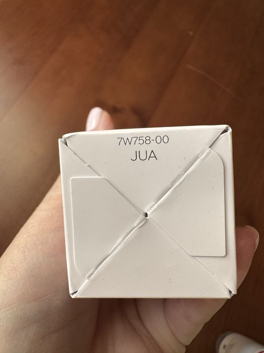 Shiseido Revitalessence Skin Glow Foundation SPF 30 PA+++