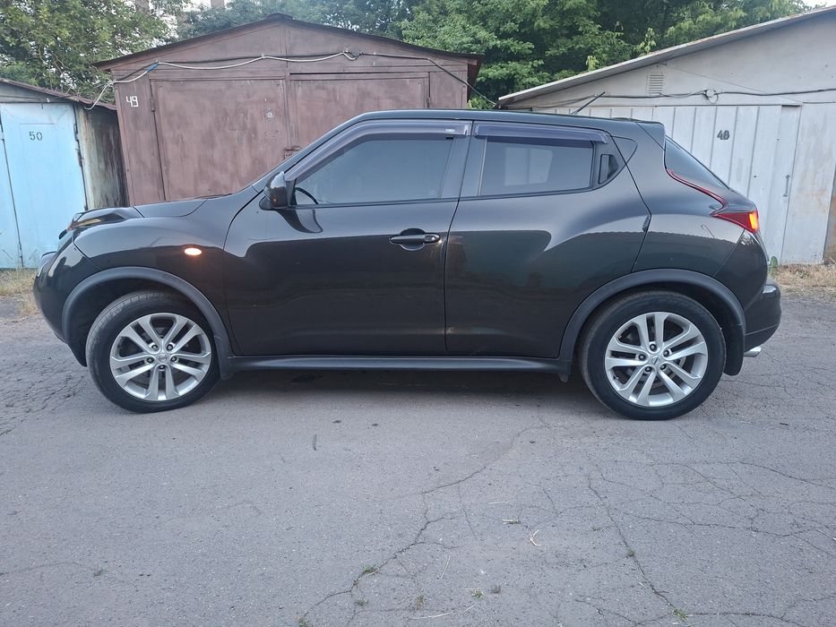 Продам Nisan Juke 2011