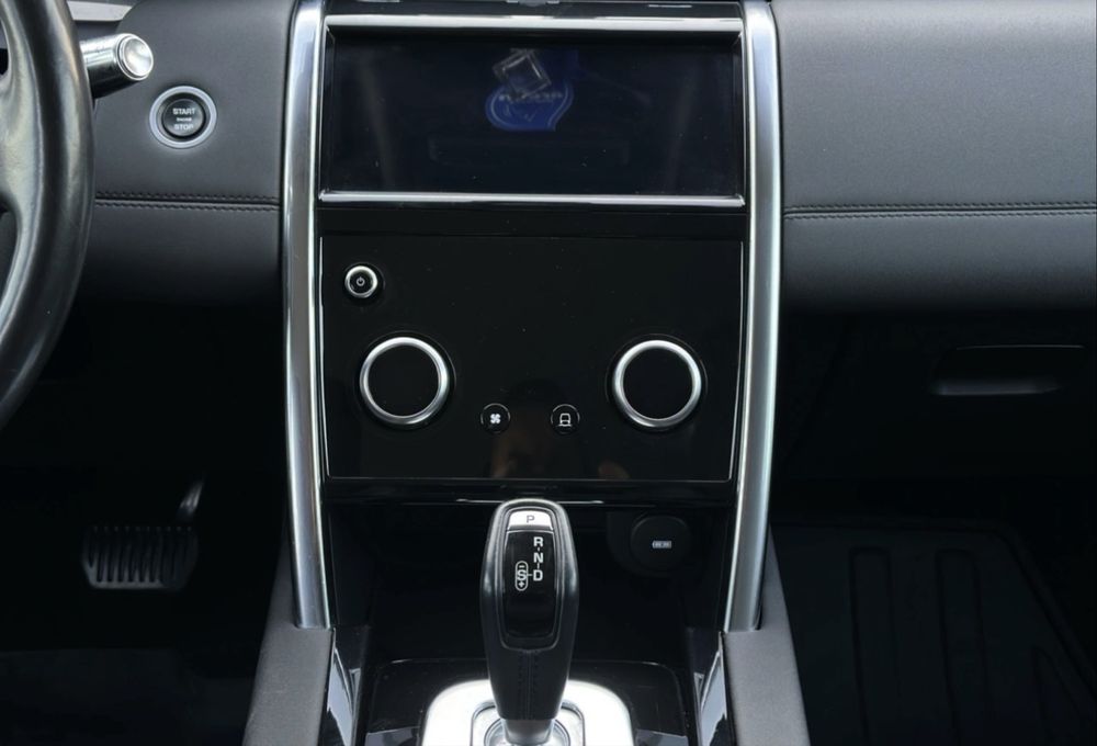 Продам Land Rover Discovery Sport 2019