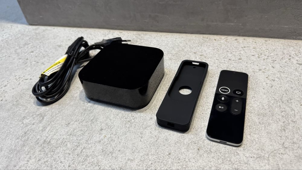 Apple TV 4K Siri A1842 приставка розумна для телевізора 32гб