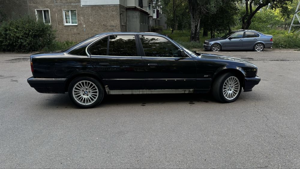 BMW E34  M50B20