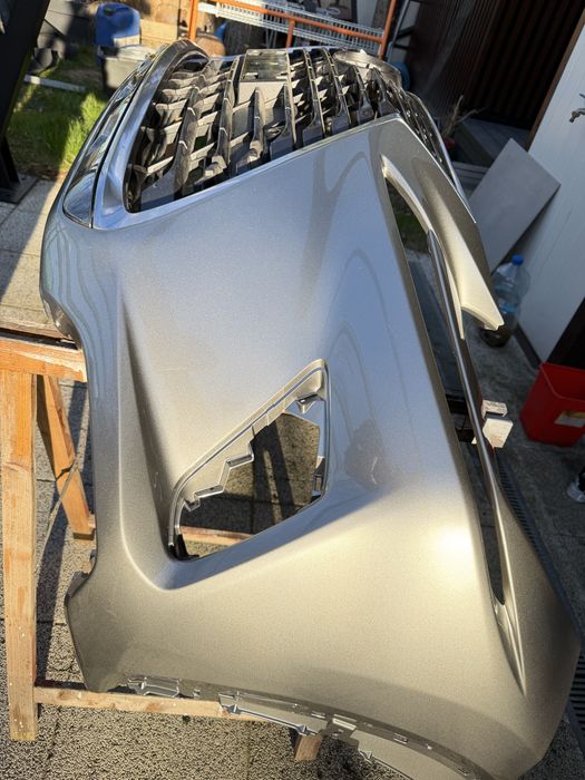Zderzak Lexus NX 300h kolor 1J7 Tytanowy srebny metalik