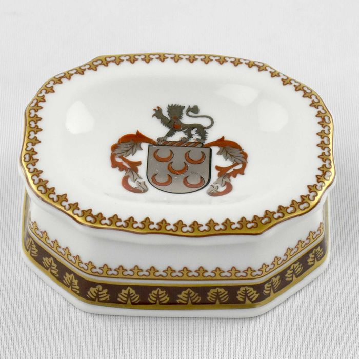 Saleiro em porcelana Porart decoração Escudo de Armas Pinto