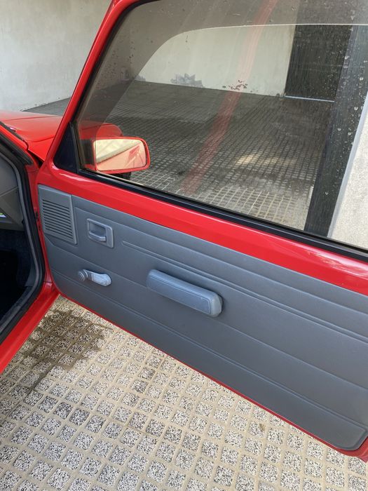 Peugeot 205 XAD_Vermelho