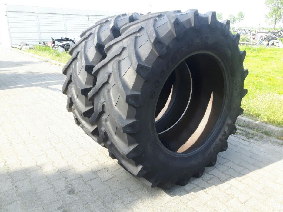 Opona rolnicza Treleborg 600/65/38