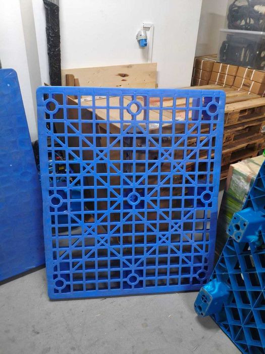 Paleta plastikowa 100x120cm