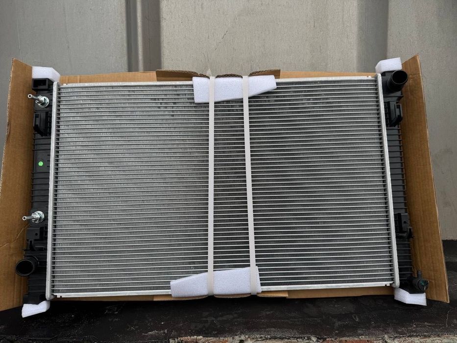 Радиатор охлаждения 2.5 воды Ниссан Рог T33 Nissan Rogue 2021-