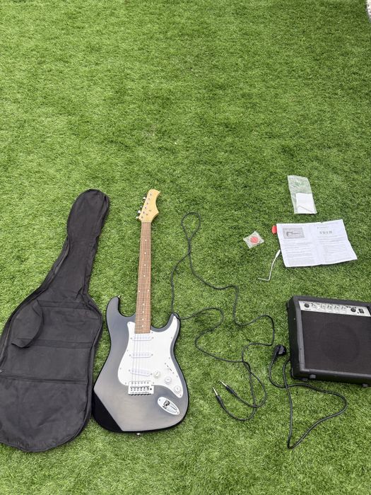 Guitara com coluna