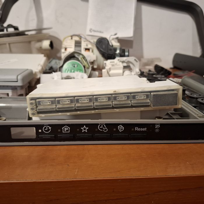 Electrolux  ESL4555LO wszystkie części.