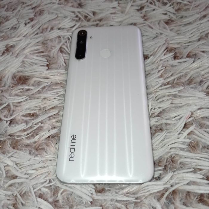 Продам   телефон