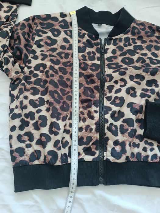 Casaco leopardo novo