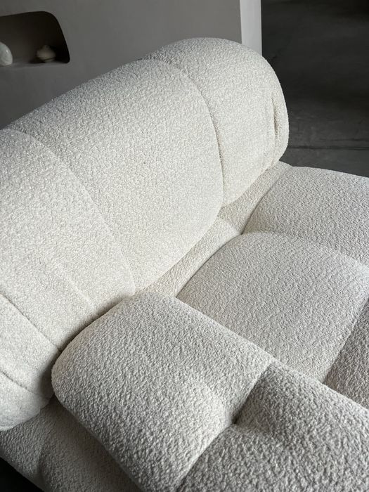 Диван пуф молочний