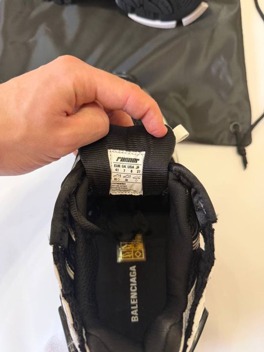 Balenciaga runner,new,size:41,42,43,44,45