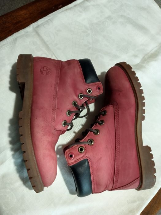 Ботинки красные Timberland
