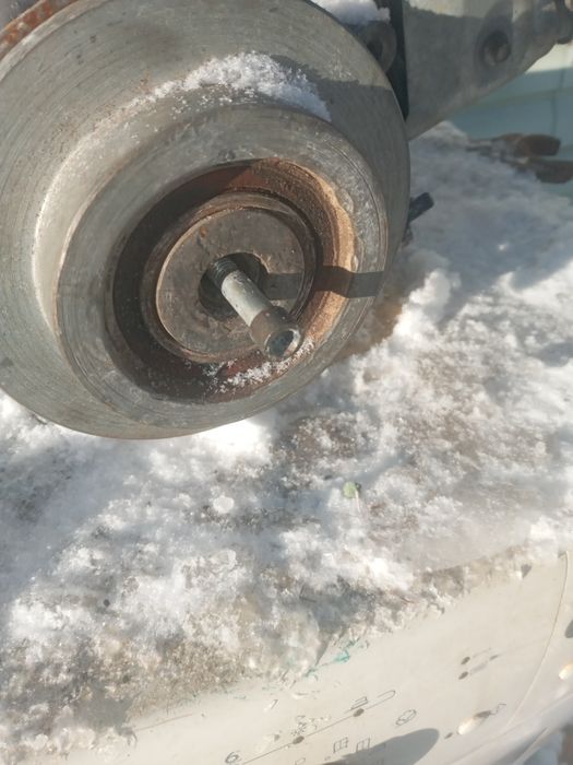 Бензиновий мотор мотоблок.