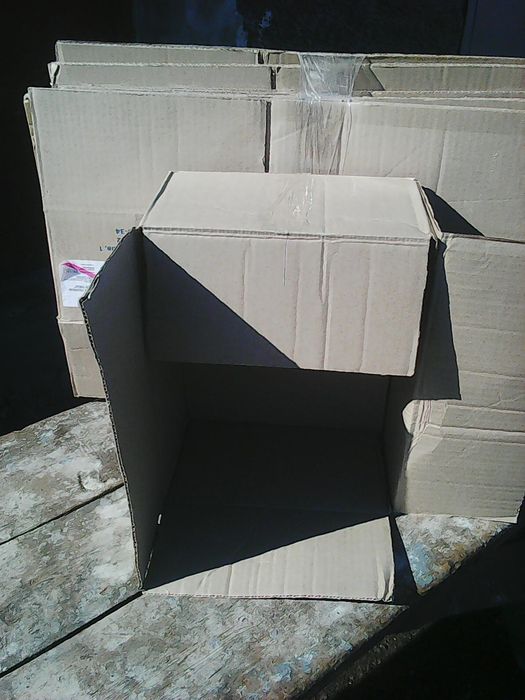 Ящик картонный  новий