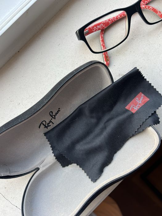 Óculos Ray-Ban com Caixa