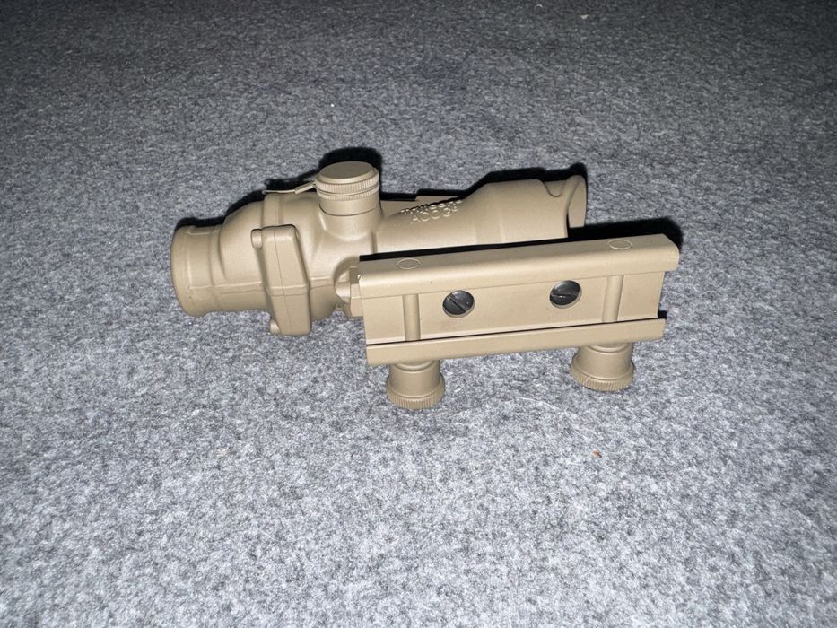 Приціл trijicon acog 4х32