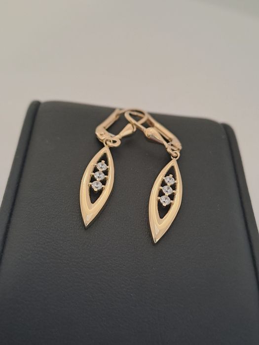 Złote kolczyki wiszące 585 Nowe