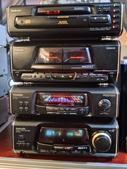 Музыкальный центр Technics SA-EH 60.