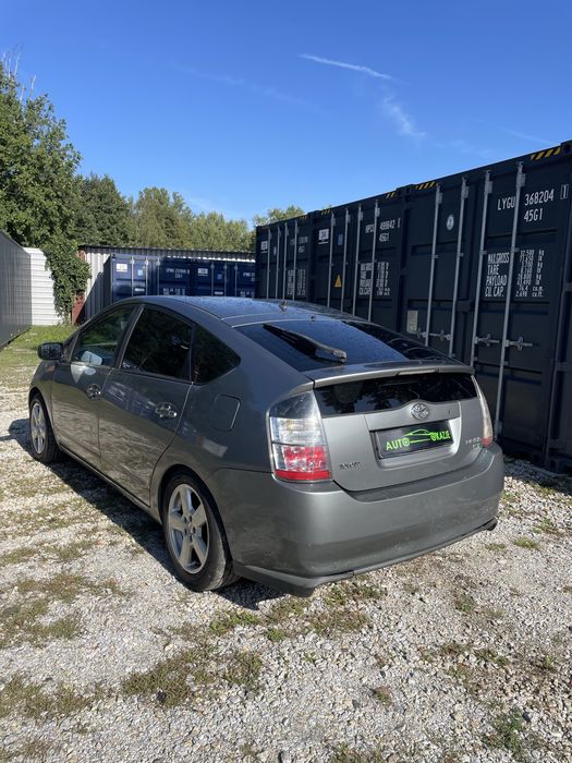 Toyota Prius 1.5b//77 KM//HYBRYDA// AUTOMAT//opłaty