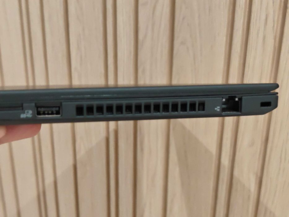 Portátil Lenovo ThinkPad P14s Gen 1 (20Y1CTO1WW)