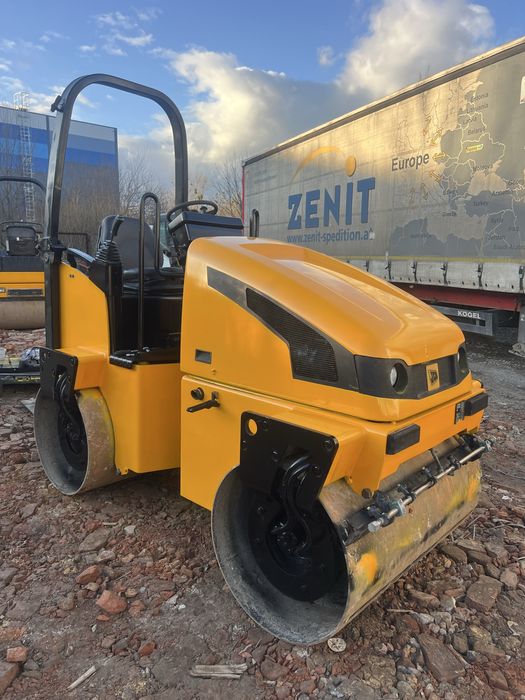 Оренда катка, каток, котак, ущільнення. Асфальт.