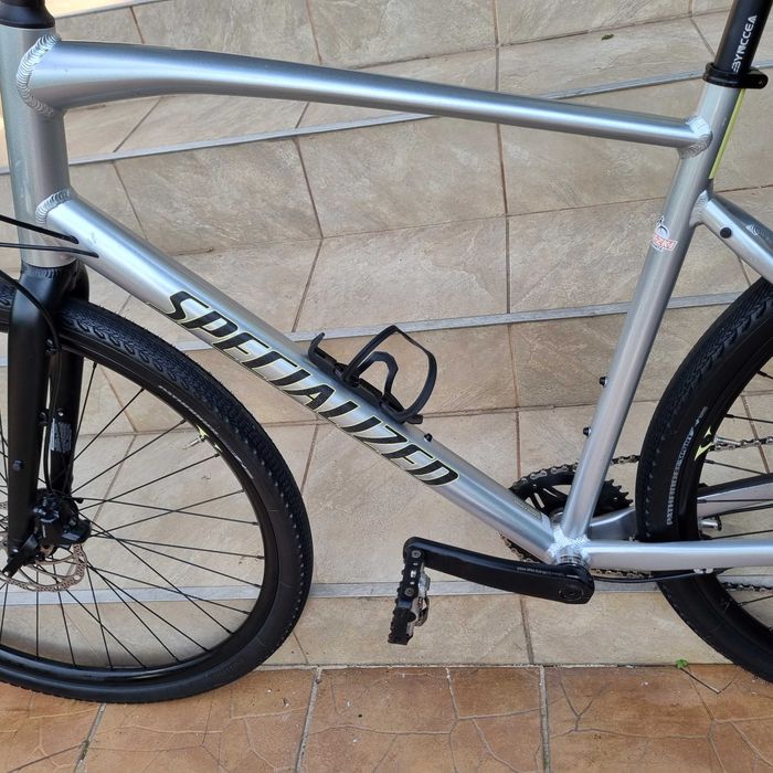 Rower GRAVEL Specialized SIRRUS X 3,0 -L
