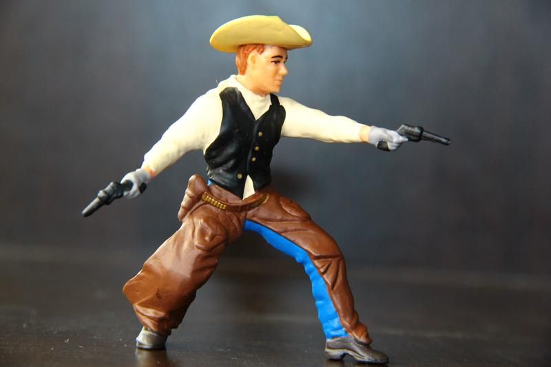 индейцы ковбои SCHLEICH, PAPO, BULLYLAND 90-100мм