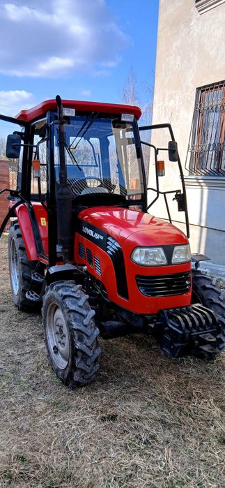 Трактор LOVOL TB454