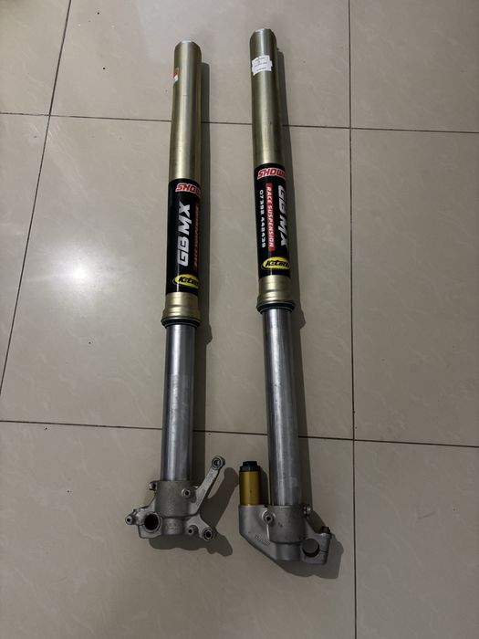 Підвіска кросового мотоцикла suzuki