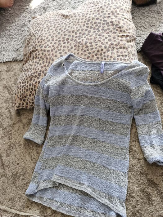 Віддам речі жіночі