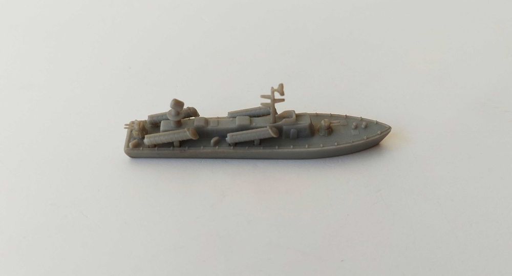 Kit montado de modelismo 1/700 em plástico do Patrulha Osa II