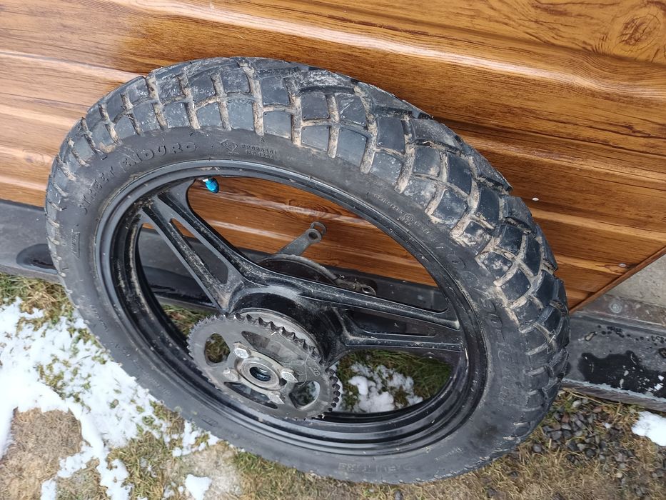 Witam sprzedam tylnie koło od Yamahy ybr 125