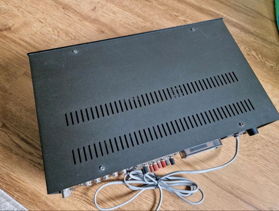 Wzmacniacz Sansui AU-2900