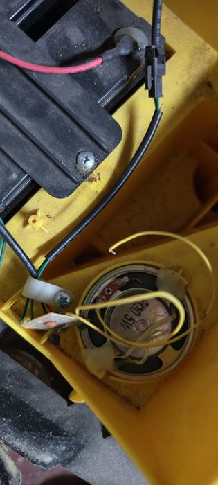 Samochód elektryczny dziecięca terenówka