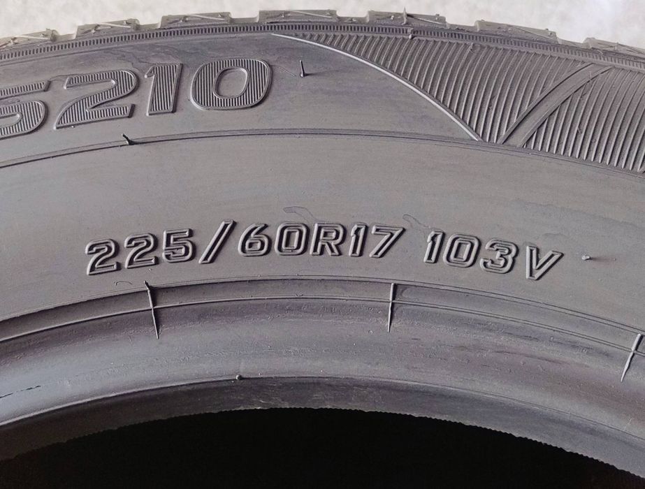 Шини всесезонні R17 225/60 Falken Euro All Season AS210