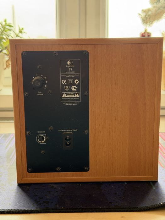 Subwoofer Logitech Z3